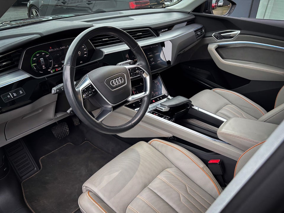 Audi e-tron 55 Advanced quattro 5d