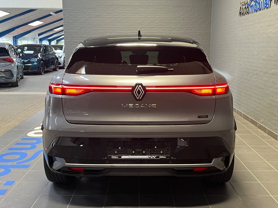 Renault Megane E-Tech 60 Techno 5d