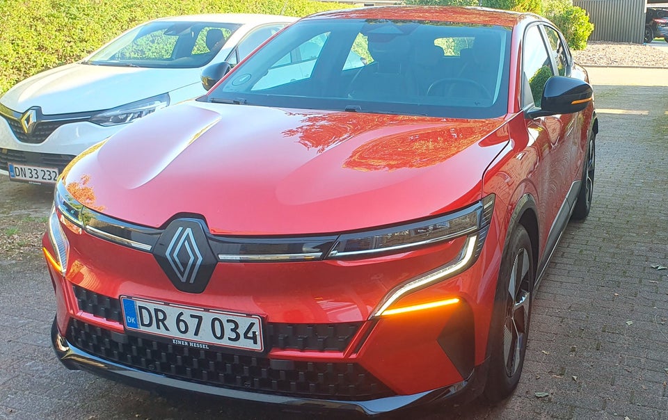 Renault Megane E-Tech 60 Equilibre 5d