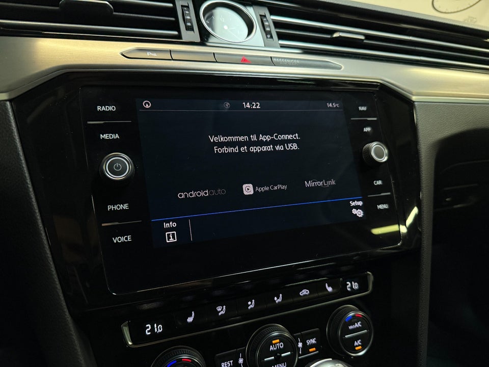 VW Passat 1,4 TSi 150 Highline Variant DSG 5d
