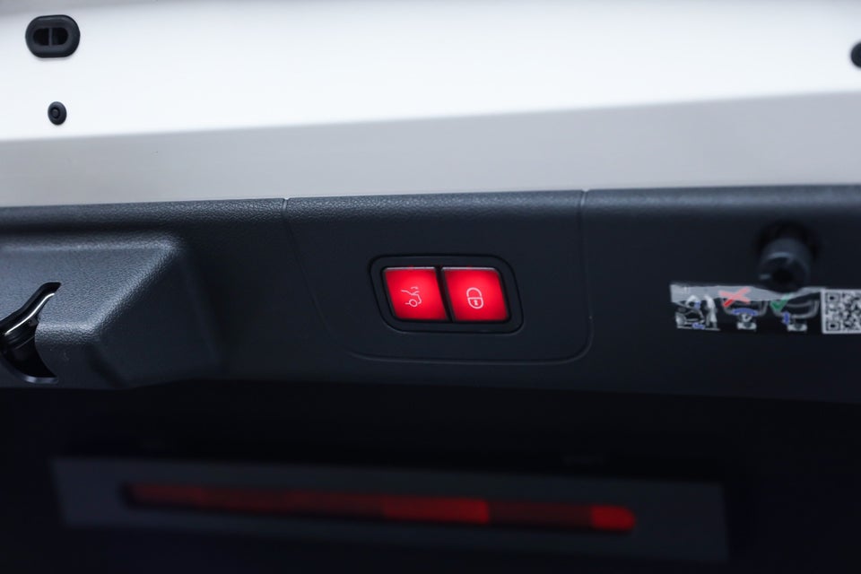 Mercedes CLA250+ EQ Progressive 4d