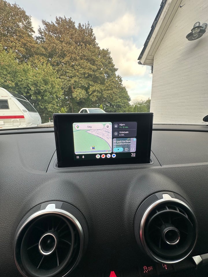 Audi A3 1,6 TDi 110 Ambition 4d