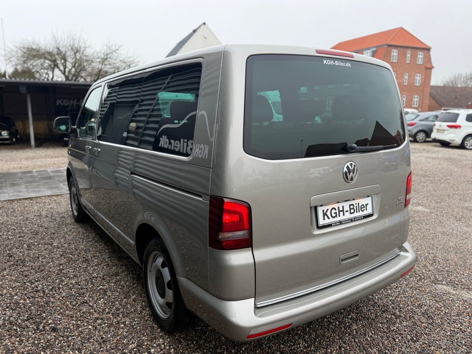 VW Multivan 2,0 TDi 180 Highline DSG 4Motion kort 4d