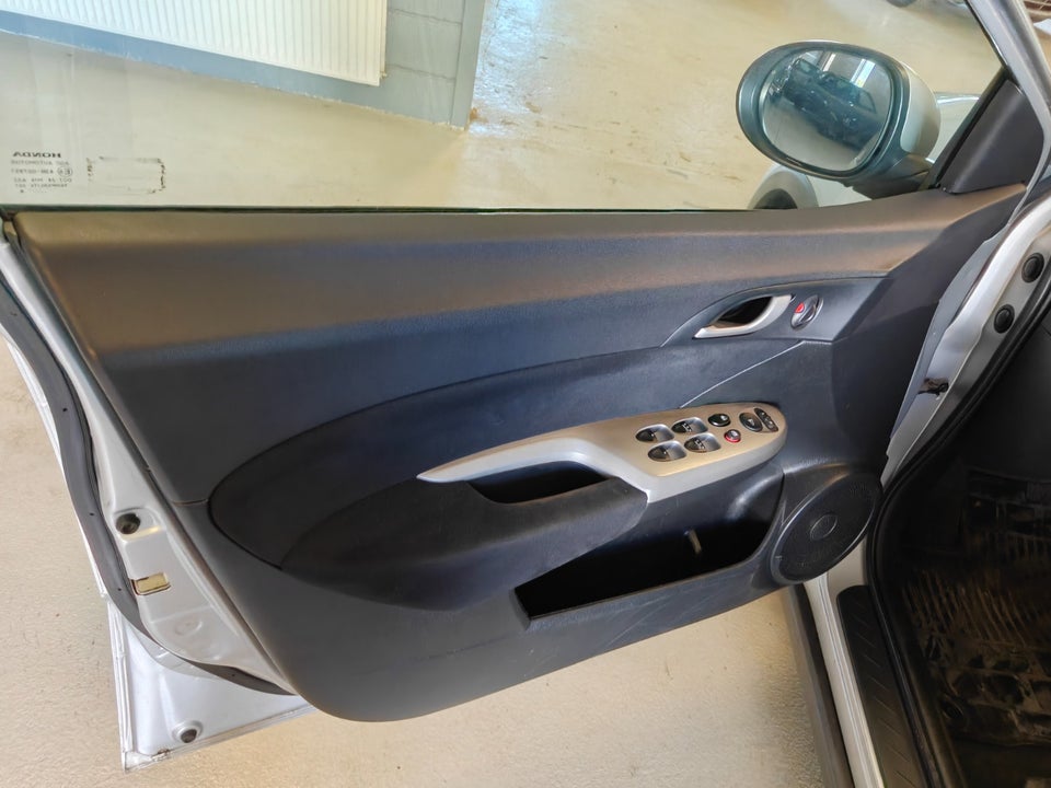 Honda Civic 1,8 Sport 5d
