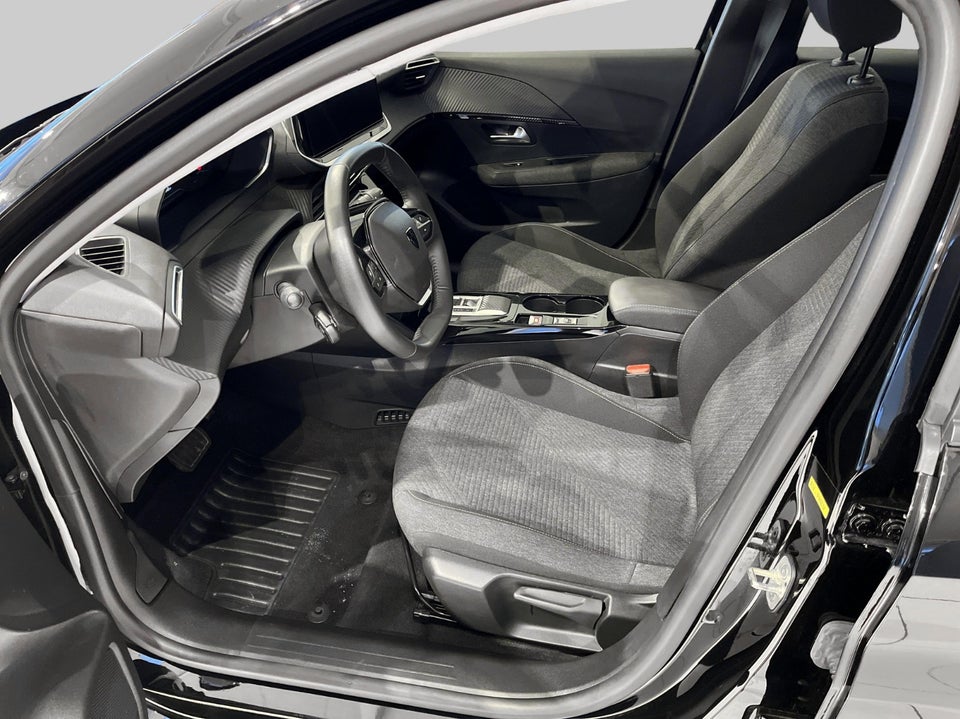 Peugeot e-208 50 Style 5d