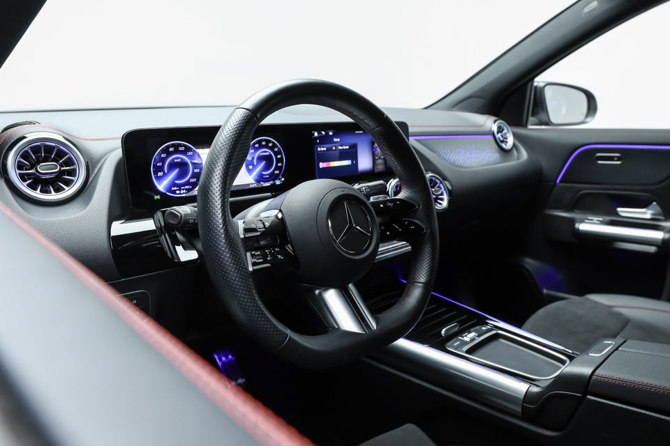 Mercedes EQA250+ AMG Advance 5d