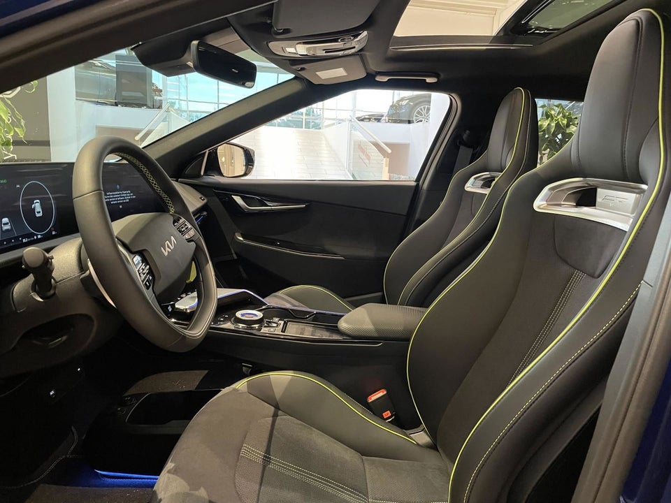 Kia EV6 77 GT Performance AWD 5d