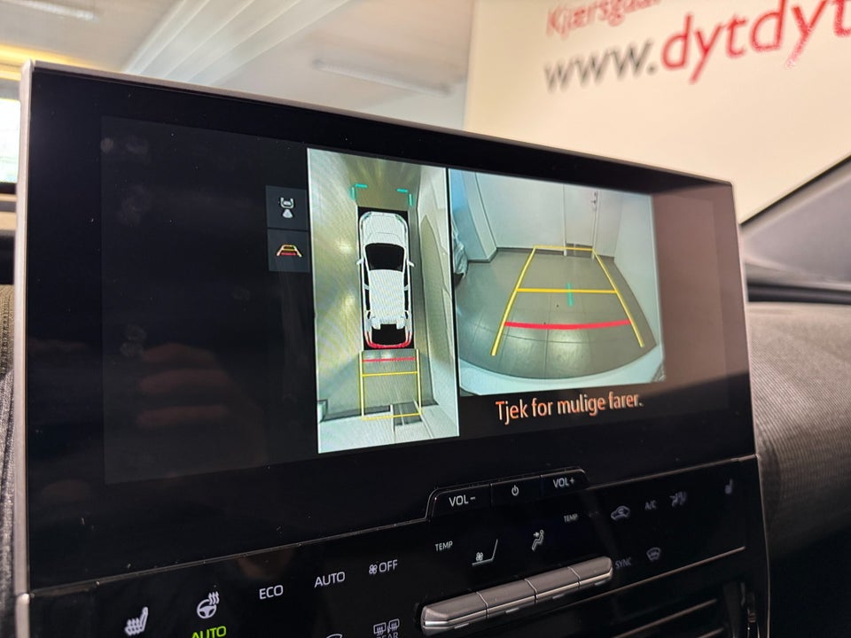 Toyota bZ4X Active 5d