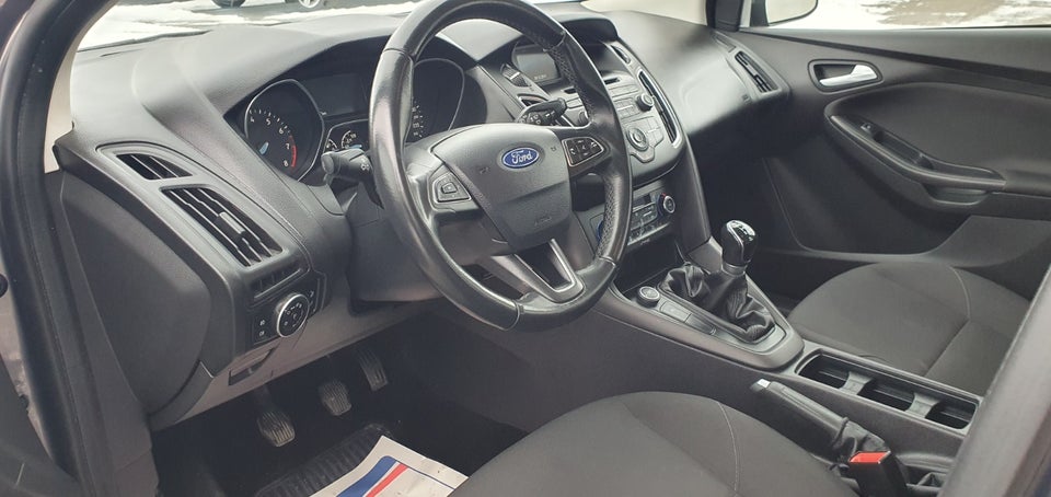 Ford Focus 1,0 SCTi 100 Business stc. 5d