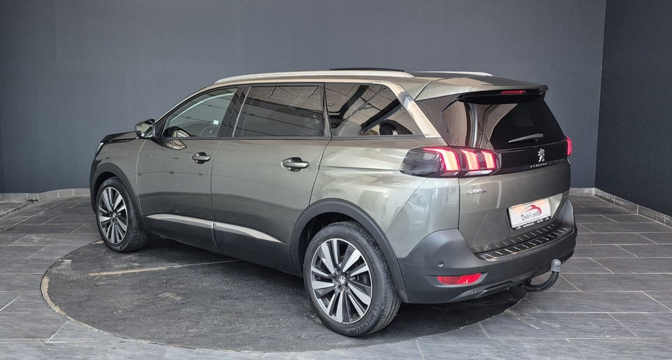 Peugeot 5008 1,2 PureTech 130 Allure 7prs 5d