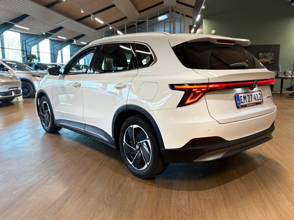 MG MGS5 64 Luxury 5d