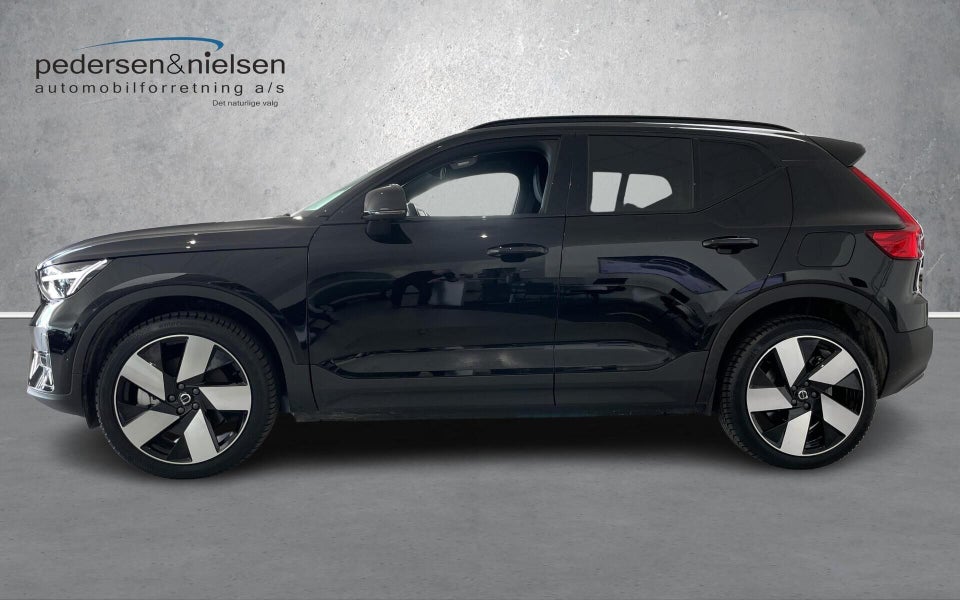 Volvo EX40 Extended Range Plus 5d