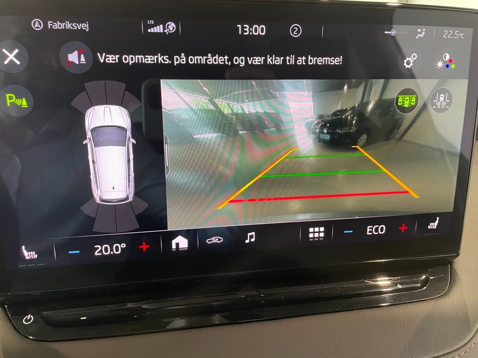 Skoda Enyaq 80 iV Suite 5d