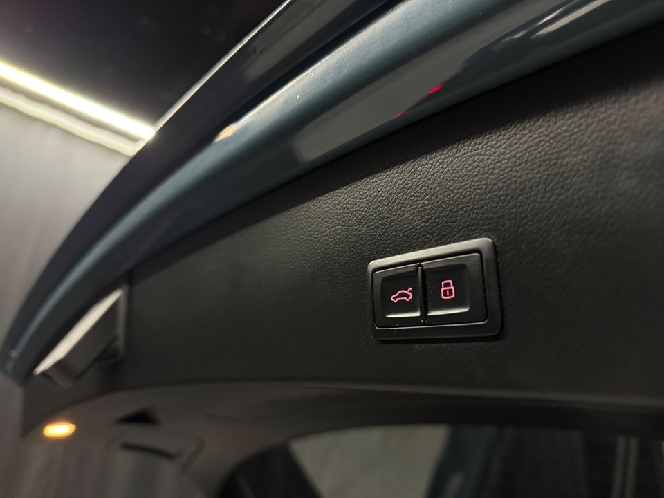 Audi A6 3,0 TDi 320 S-line Avant quattro Tiptr. 5d