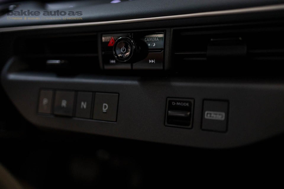 Nissan Leaf 52 Engage 5d