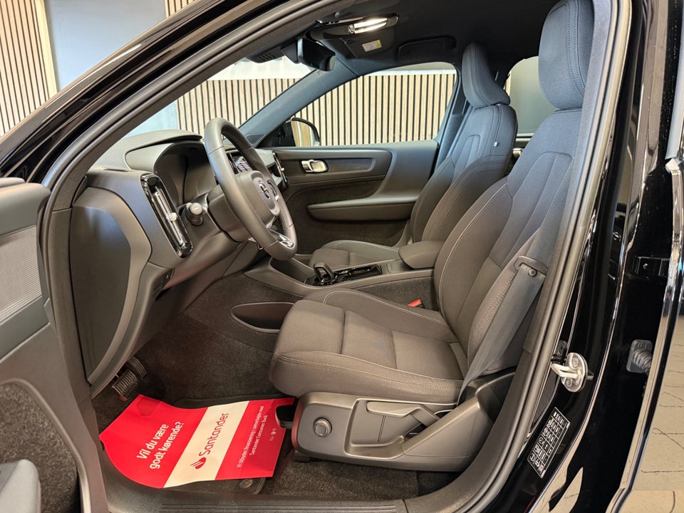 Volvo XC40 P6 ReCharge Core 5d