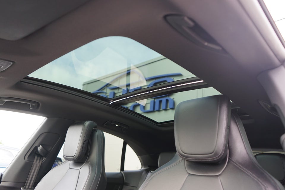 Porsche Macan 4 5d