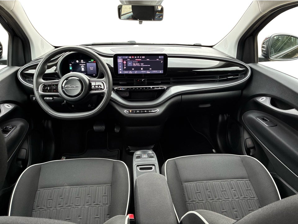 Fiat 500e 42 Icon 3d