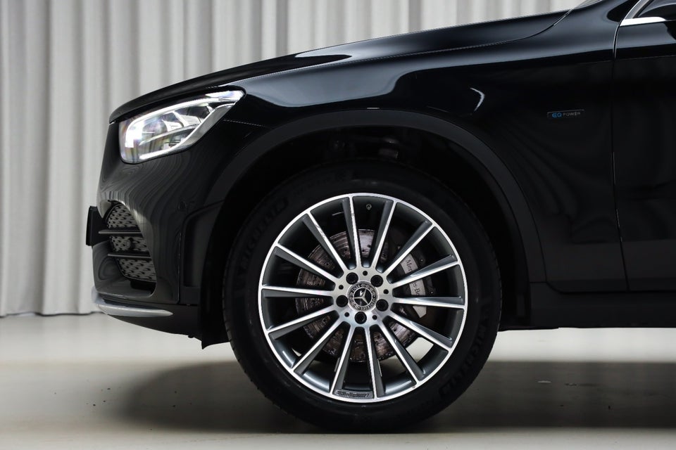 Mercedes GLC300 e 2,0 AMG Line aut. 4Matic 5d