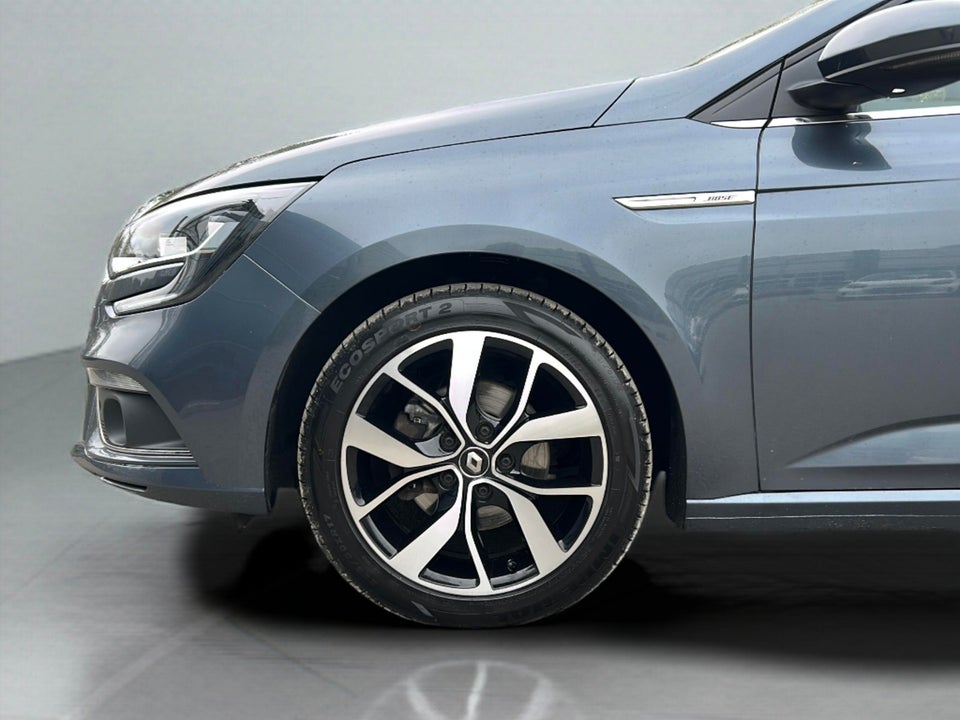 Renault Megane IV 1,3 TCe 140 Bose Edition Sport Tourer EDC 5d
