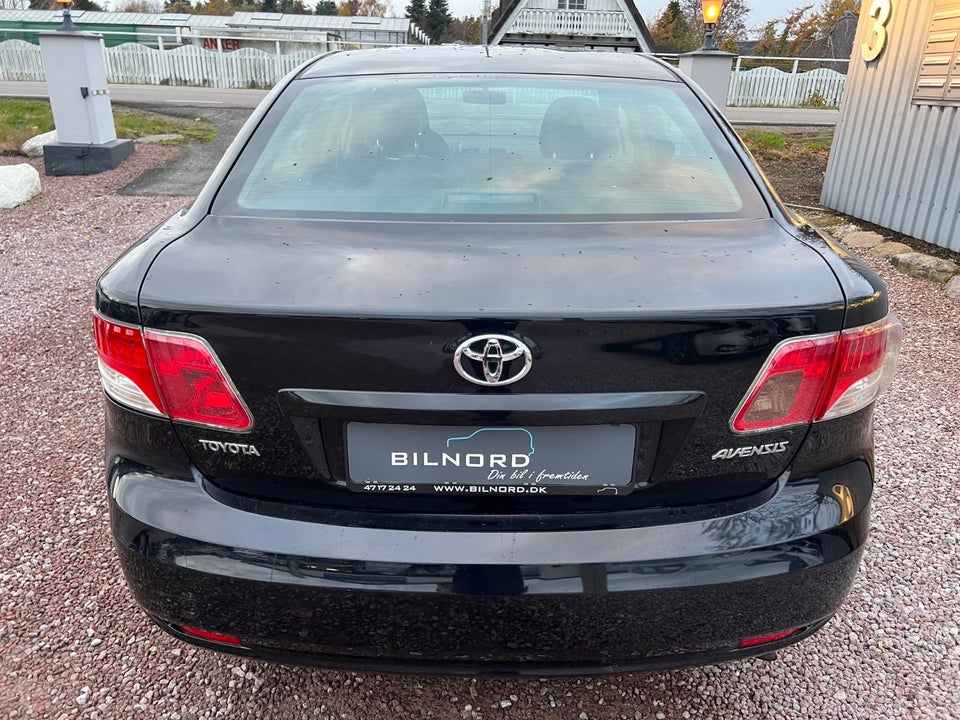 Toyota Avensis 1,6 VVT-i T1 4d