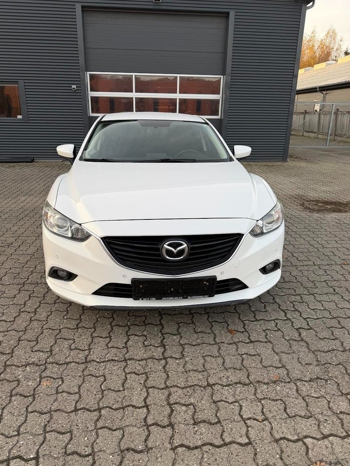 Mazda 6 2,2 SkyActiv-D 150 Core Business stc. aut. 5d