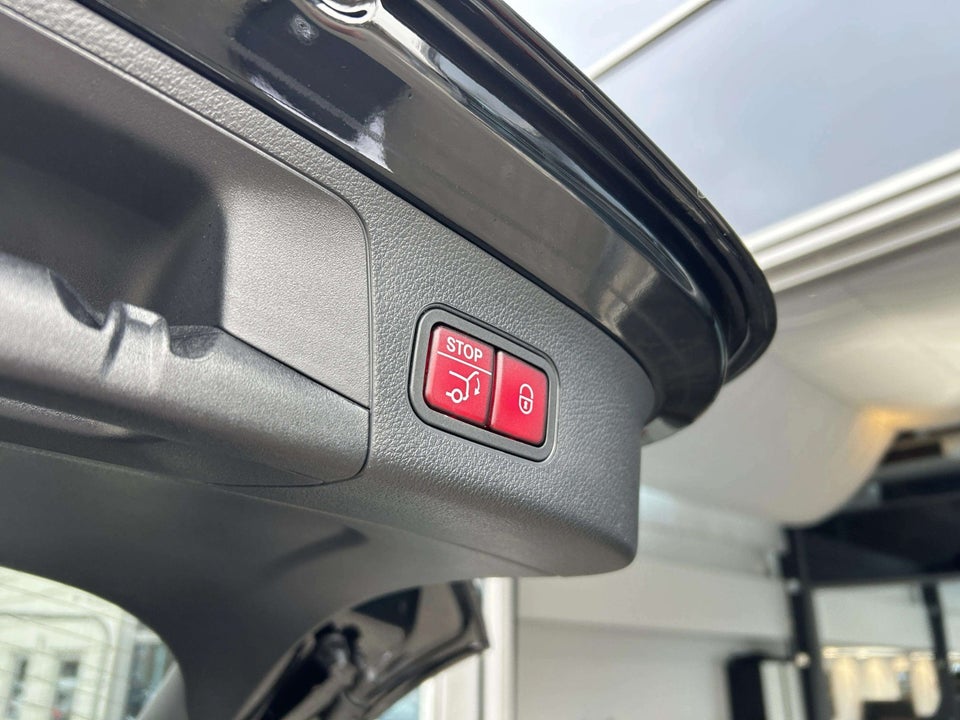 Mercedes EQA300 AMG Line 4Matic 5d