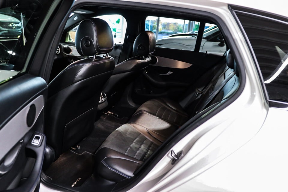 Mercedes C220 d 2,0 AMG Line Night Edition stc. aut. 5d