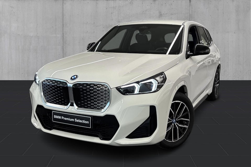 BMW iX1 eDrive20 M-Sport 5d