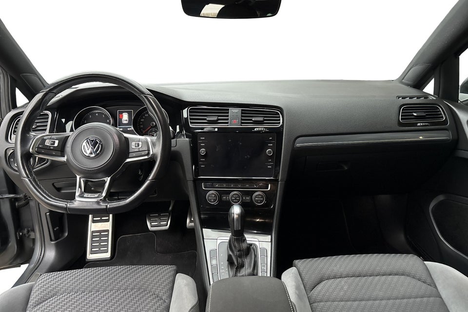 VW Golf VII 1,5 TSi 150 R-line Variant DSG 5d