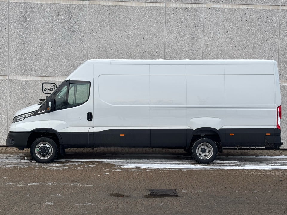 Iveco Daily 3,0 35C18 9m³ Van AG8