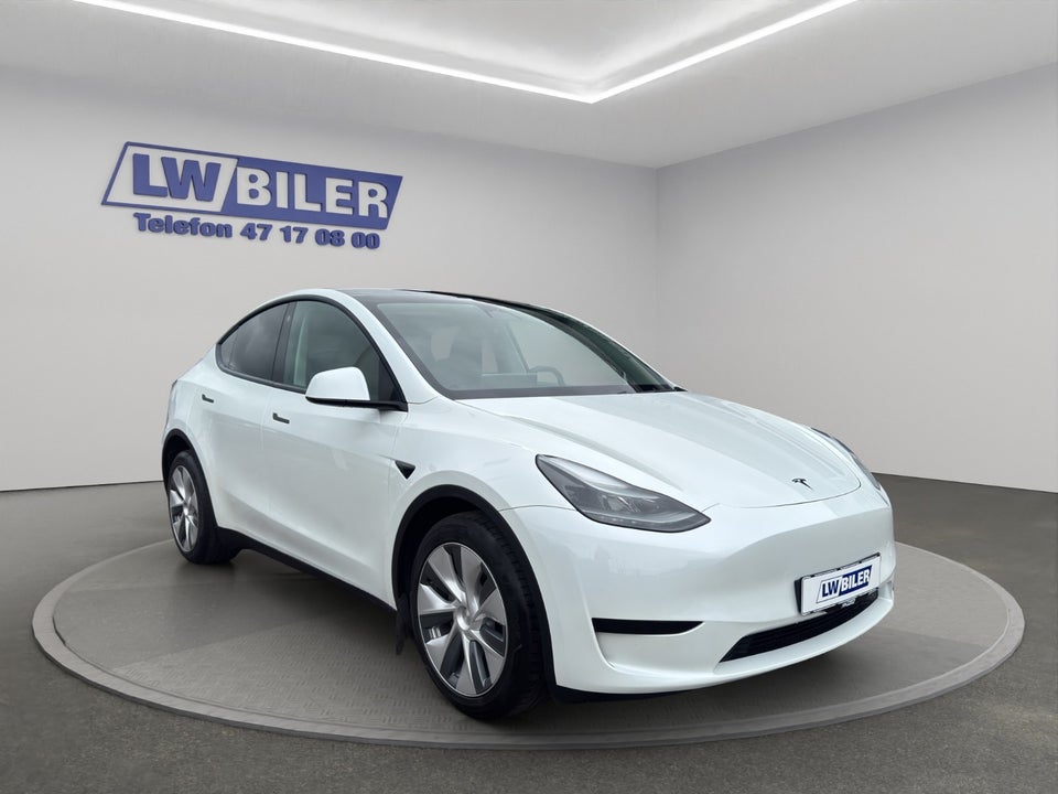 Tesla Model Y RWD 5d