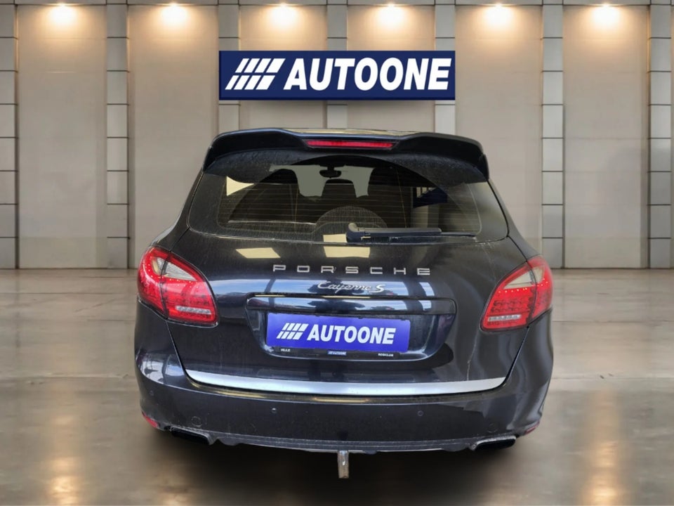 Porsche Cayenne S 3,0 Hybrid Tiptr. 5d