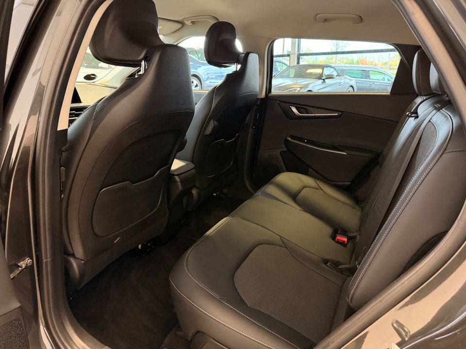 Kia EV6 77 Long Range 5d