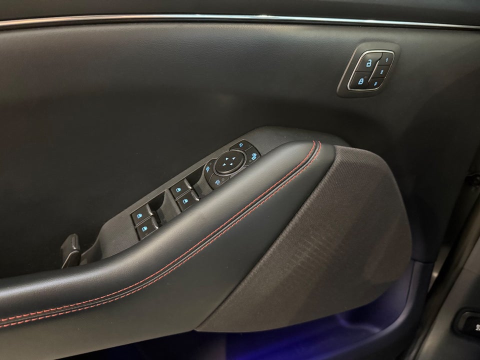 Ford Mustang Mach-E 98 Extended Range AWD 5d