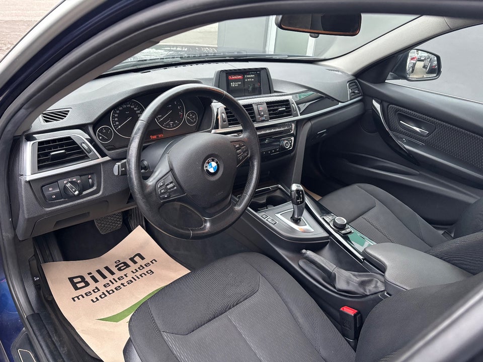 BMW 320i 2,0 aut. 4d
