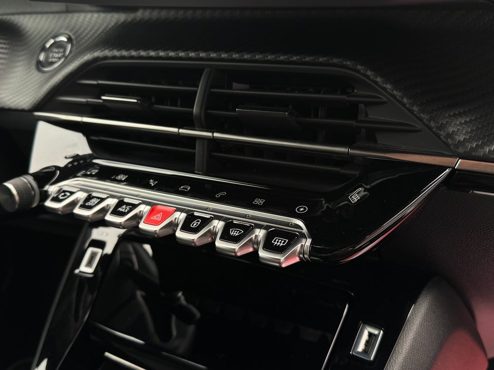 Peugeot e-208 50 GT 5d