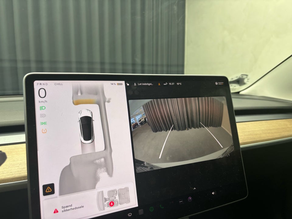 Tesla Model 3 RWD 4d