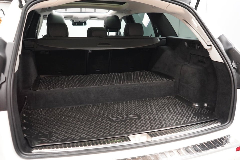 Mercedes E300 e 2,0 Advantage stc. aut. 5d
