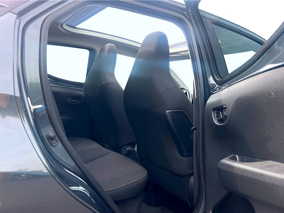 Toyota Aygo 1,0 VVT-i x-style 5d