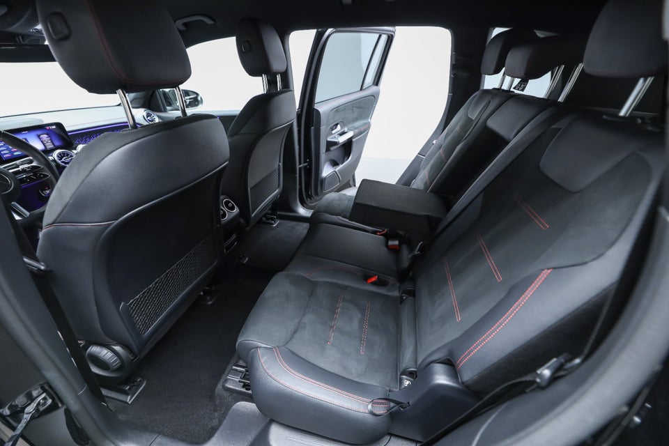 Mercedes EQB250+ AMG Advance 5d