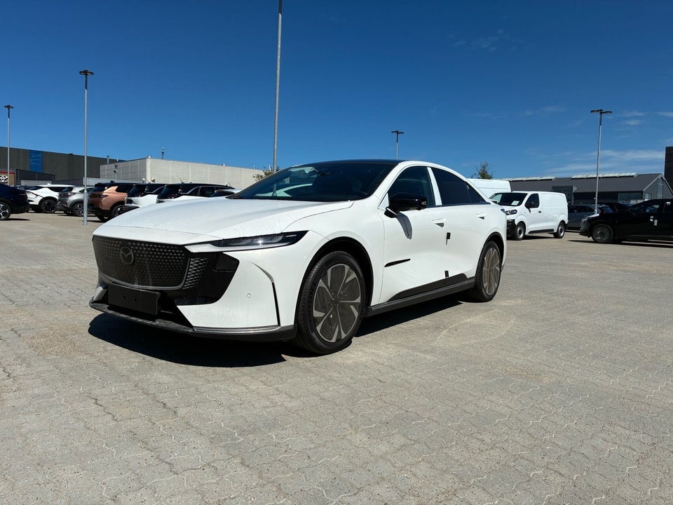 Mazda 6e Takumi 5d