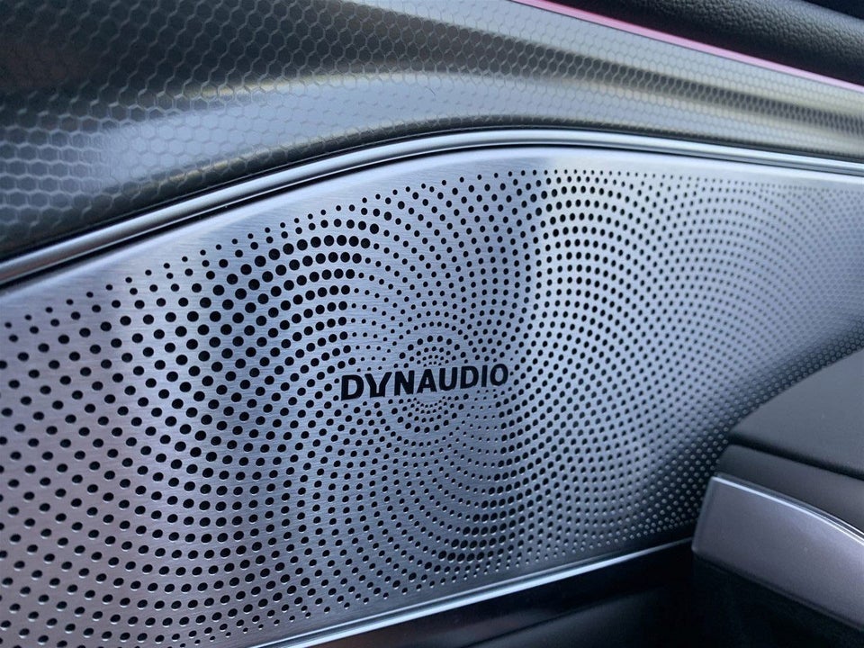 Xpeng P7 Performance 4d