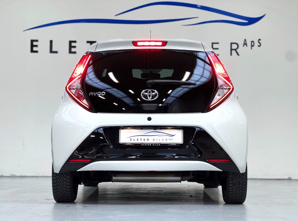 Toyota Aygo 1,0 VVT-i x-pression 5d