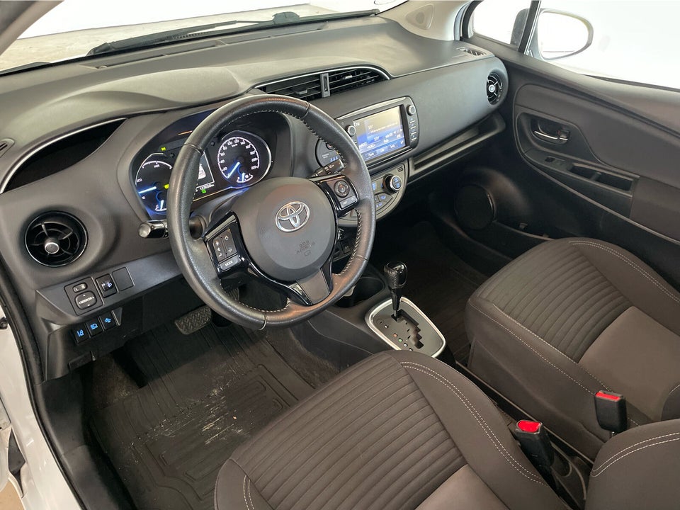 Toyota Yaris 1,5 Hybrid H2 Premium e-CVT 5d