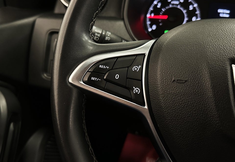 Dacia Duster 1,3 TCe 150 Prestige EDC 5d