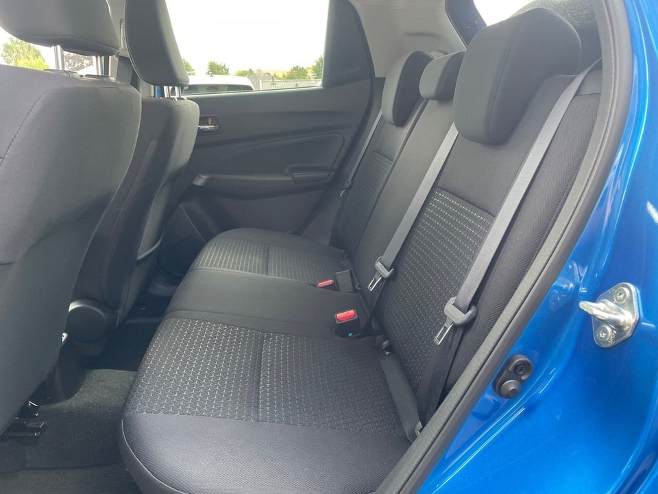 Suzuki Swift 1,2 mHybrid Exclusive CVT 5d