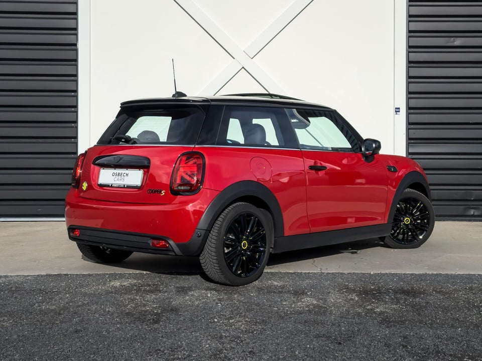 MINI Cooper SE Classic Trim 3d