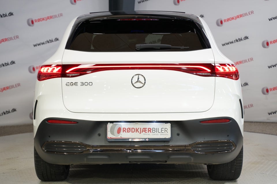 Mercedes EQE300 SUV AMG Line 5d