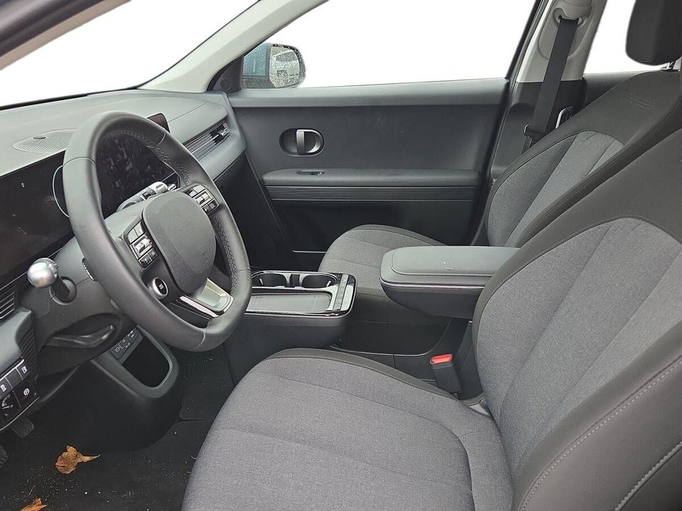 Hyundai Ioniq 5 84 Essential 5d